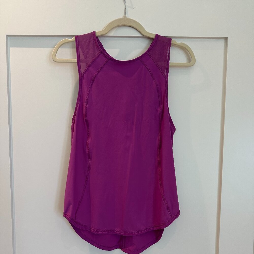 Dark Pink Lululemon Tank with Mesh Lululemon Sz. 6
